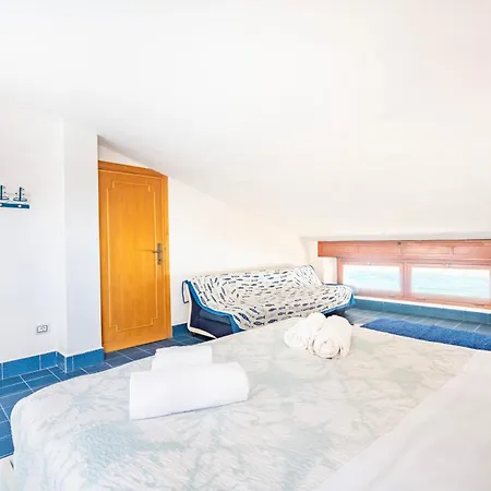 Porta Sul Mare A Holiday home *